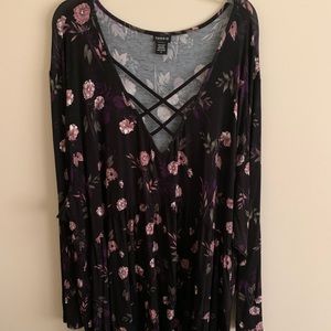 Torrid Size 6 Floral top